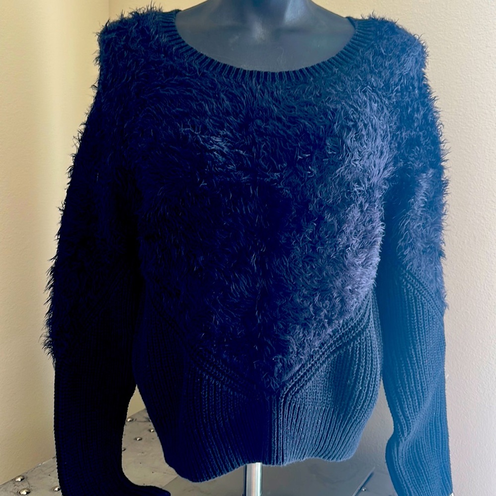 Vince Camuto Sweater